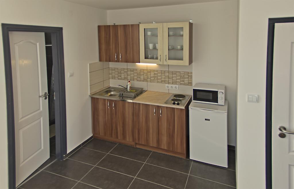 Luca Apartman Sopron Oda fotoğraf
